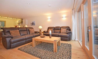 4 Talland Bay